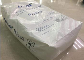 Proceso de sulfato de tono azul Dióxido de titanio para plásticos TINOX R-2280 con excelente poder de ocultación y dispersión